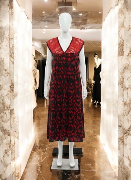 Robe élégante à motifs floraux