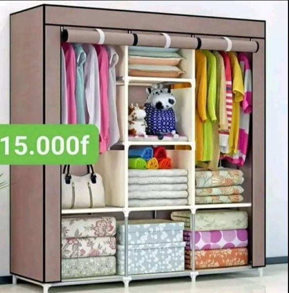  C'EST LA FOLIE CHEZ KALAK BOUTIQUE