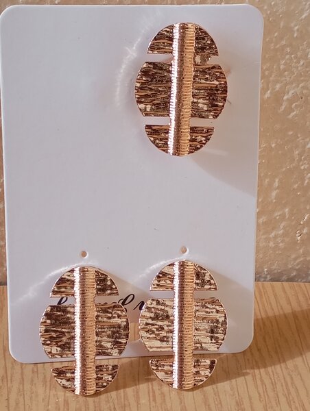 Boucles d'oreilles en alliage