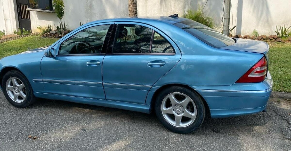 Mercedes C200