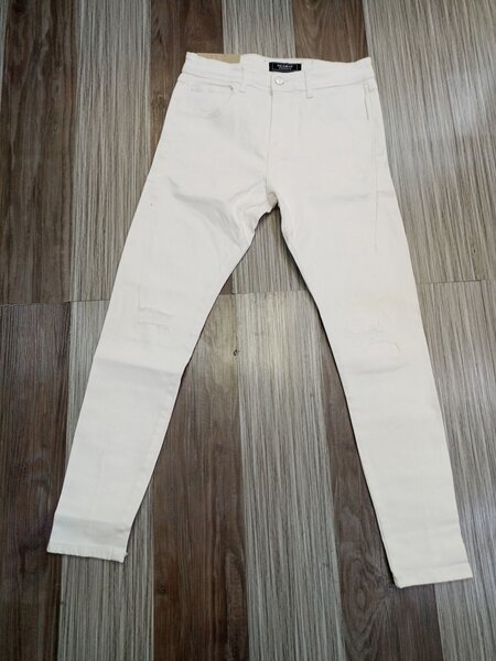Stylish men's pants white