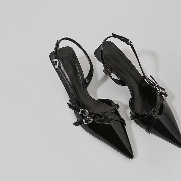 Стильные и строгие туфли