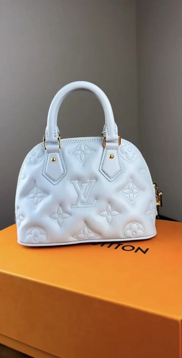 Sac à main Louis Vuitton Capucines Mini