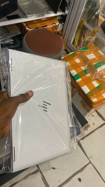 HP Elitebook x360 1030 G3