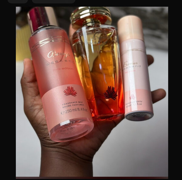 Trio   Berries week-end