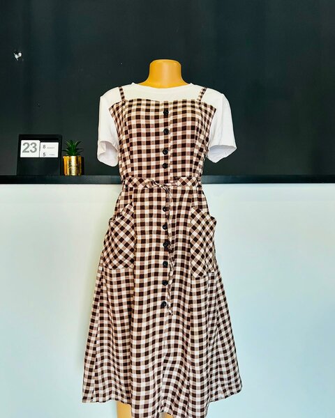  women's beautiful dress 