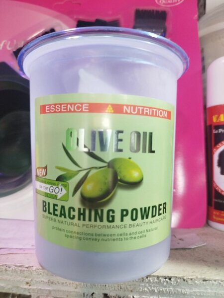 Poudre à l'huile d'olive