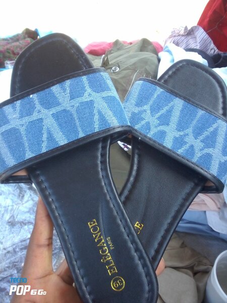 Sandales élégantes en denim