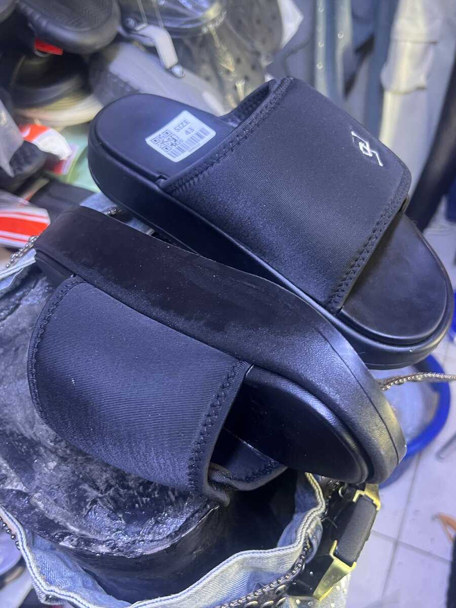 Black Slides for Men