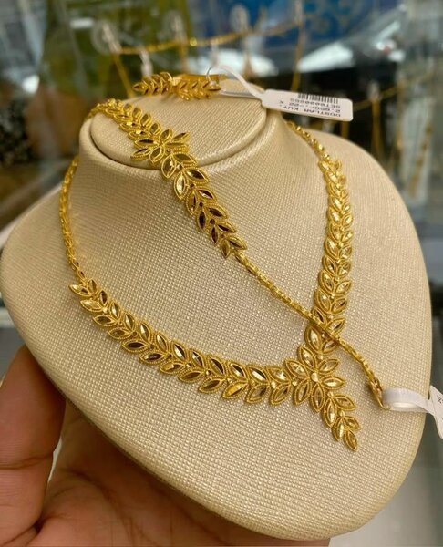 Parure Collier en Or pour Femme