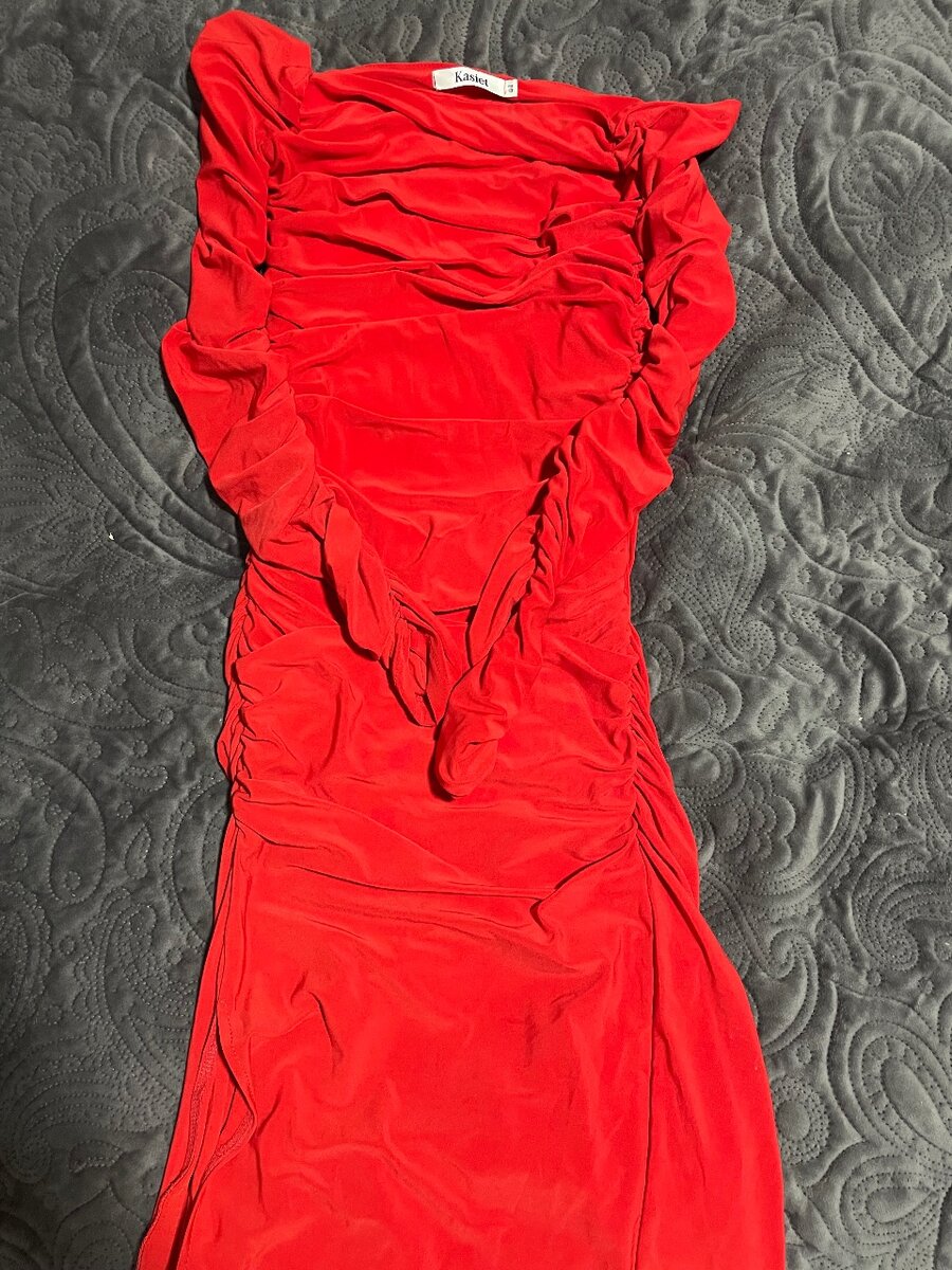 Вечерная платье