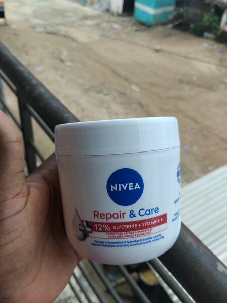 Crème NIVEA Réparatrice