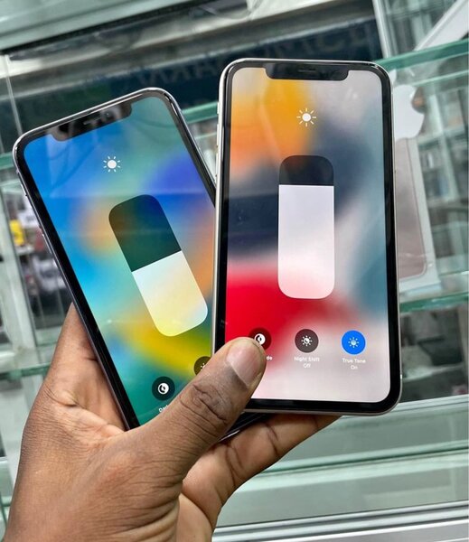 iPhone 11 64giga Casineuf importés très propre