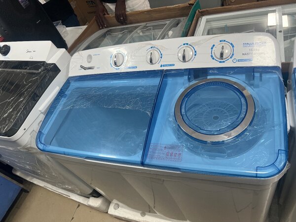 Lave-linge semi-automatique