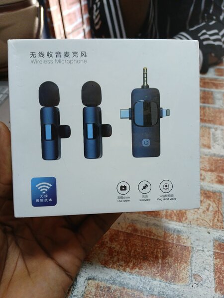 Micro cravate universel