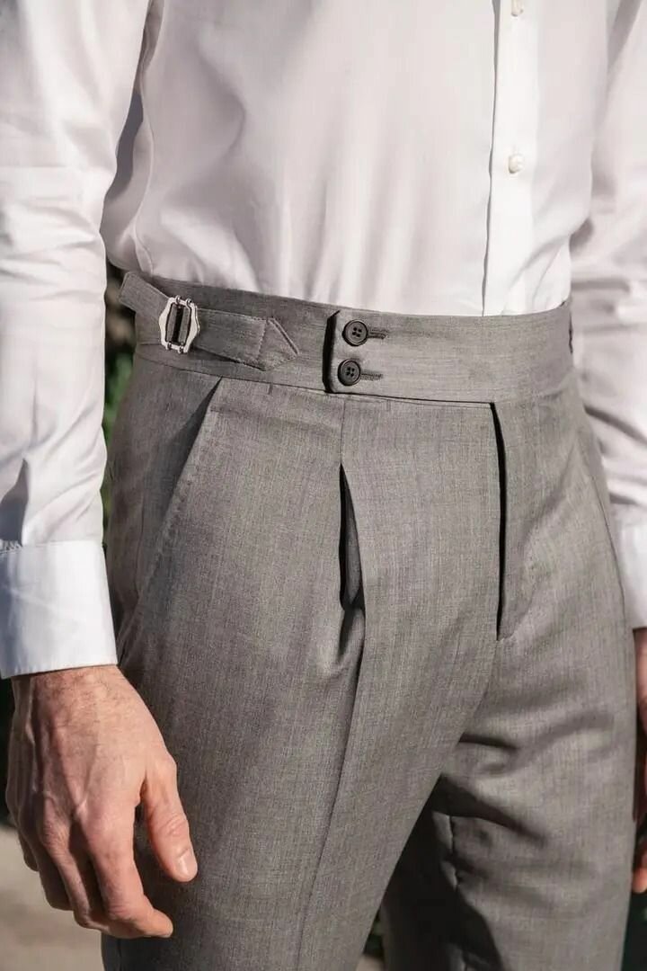 Pantalon de costume gris élégant