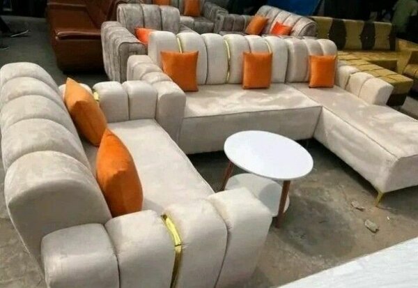 Ensemble canapé et fauteuils design