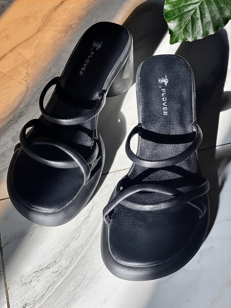 Sandales noires à talons