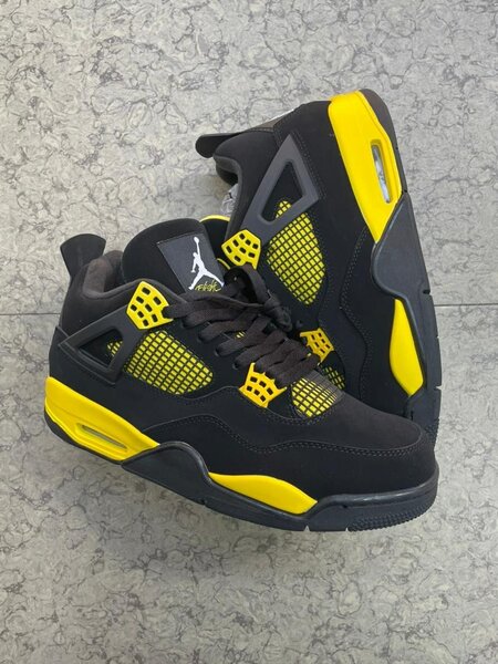 Jordan 4
