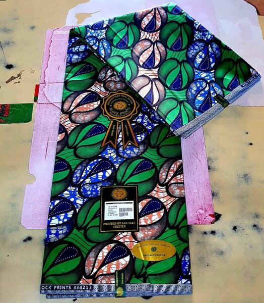 Polyester fabric with print