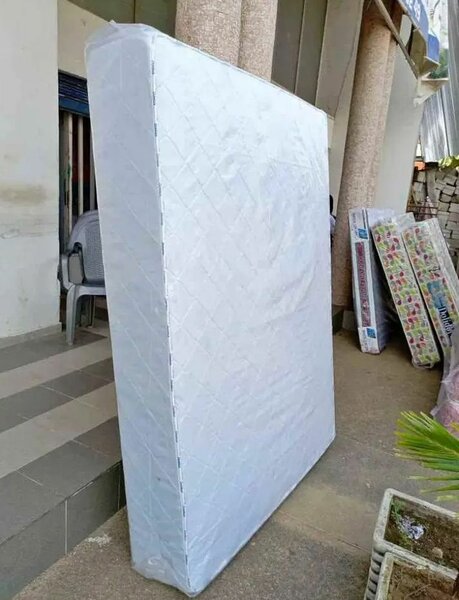 Matelas en mousse haute densité