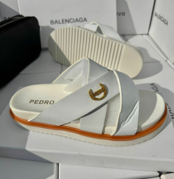 Sandales élégantes Pedro