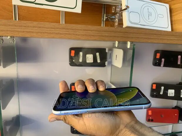 Apple iPhone XR 64 GB Blue