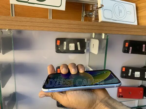 Apple iPhone XR 64 GB Blue