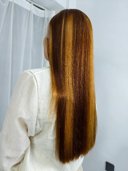 Cheveux vietnamiens.L26