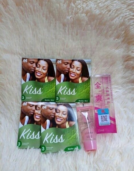 12 préservatifs+1 lubrifiant