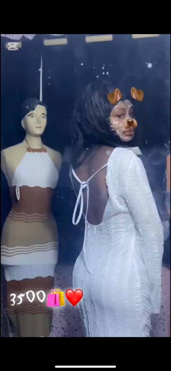 Robe Longue Blanche Zara