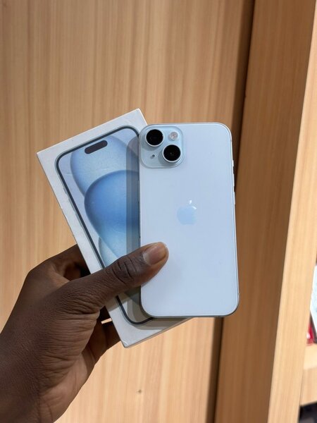 iPhone dernière génération blanc