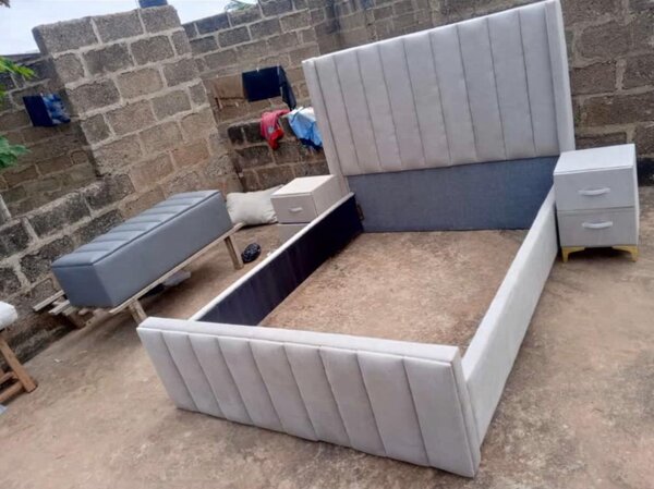 Double bed frame