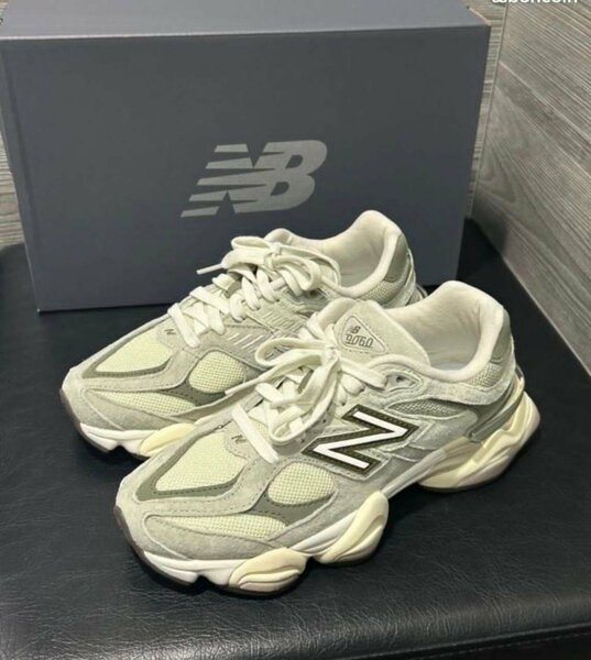 Baskets New Balance Gris