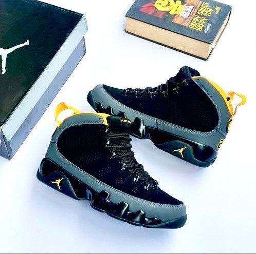Original Air Jordan 9