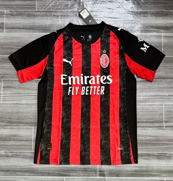 Maillot AC Milan Officiel