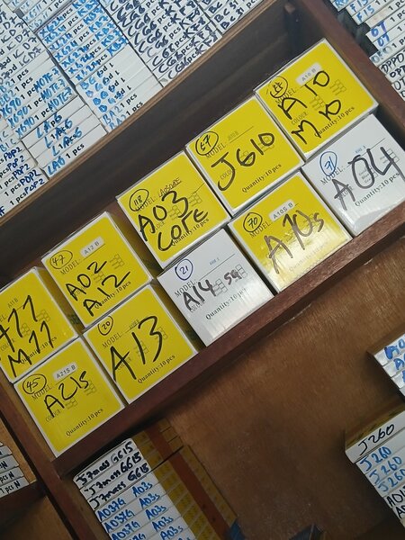 ÉCRANS SAMSUNG HUAWEI IPHONE OPPO TECNO INFINIX ITEL