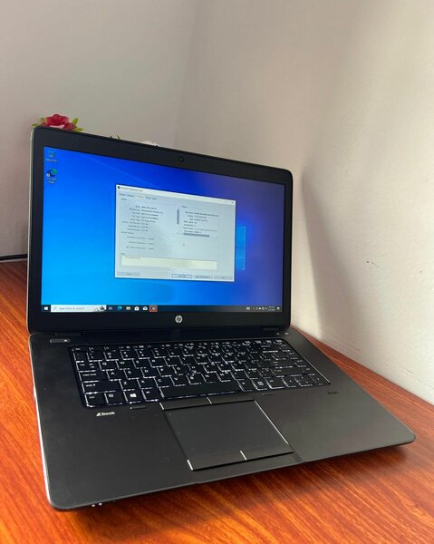 GRAPHICS HP ZBOOK 15 G2 CORE I5 500GB HDD 8GB RAM