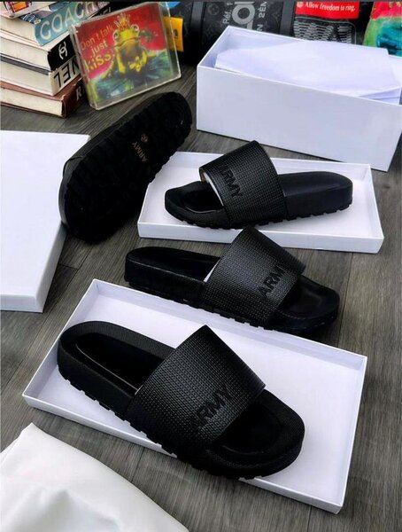 Tongs tendance pour hommes