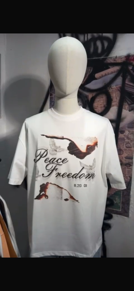 T-shirt "Peace & Freedom"