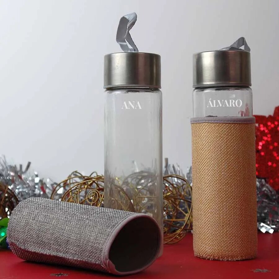 Bouteille d'eau en verre avec housse