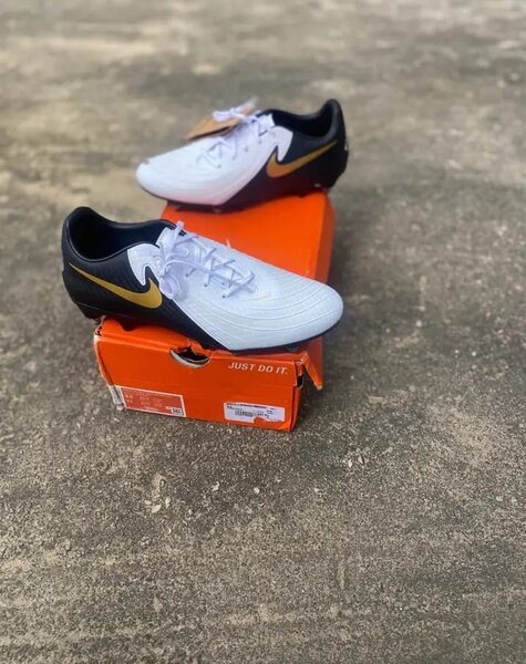 Chaussures de Football Nike pour Hommes