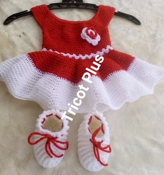 Ensemble Tricot Bébé Fille