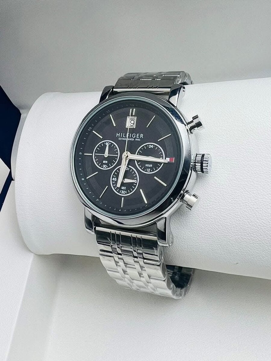 Montre Tommy Hilfiger acier