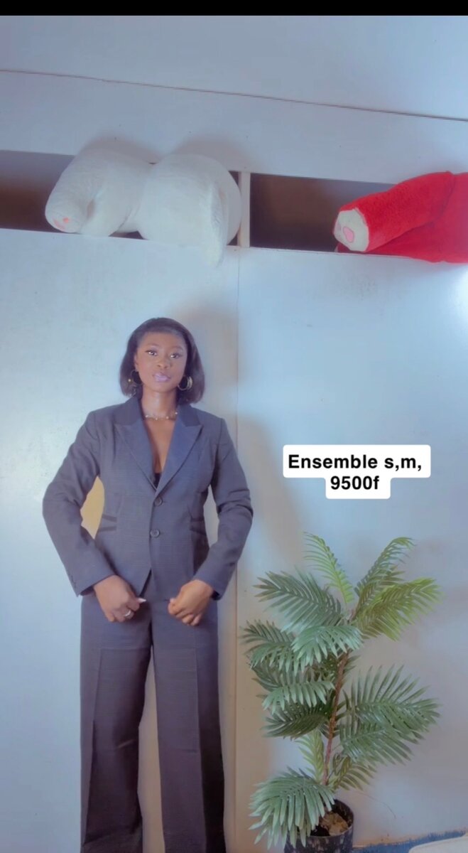 Tailleur Femme Élégant