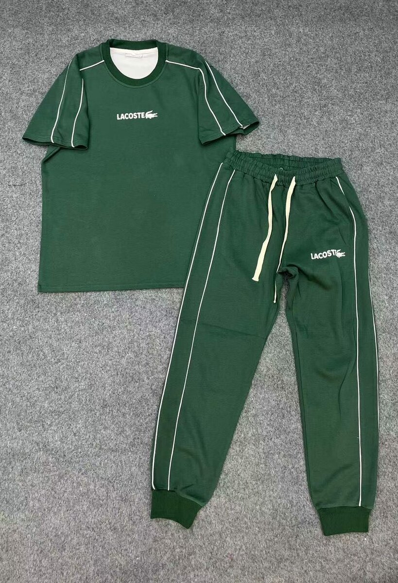 Ensemble de sport Lacoste