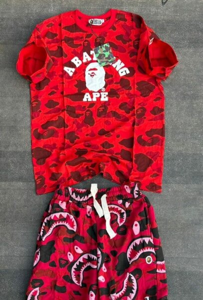 Ensemble survêtement camouflage A Bathing Ape