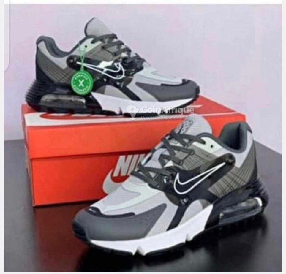 Baskets Nike Air Max Confort