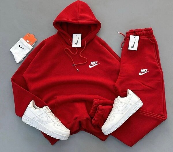 Ensemble survêtement rouge Nike pour homme