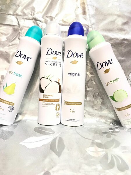 Dove Déodorants Spray Fresh